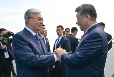 Президент Си Цзиньпинді елорда әуежайынан шығарып салды