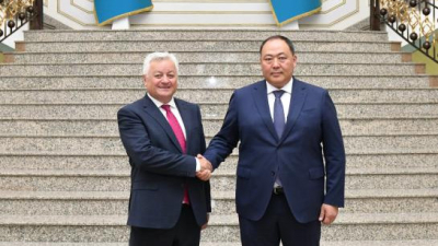 Сыртқы істер вице-министрі Молдова Елшісін қабылдады